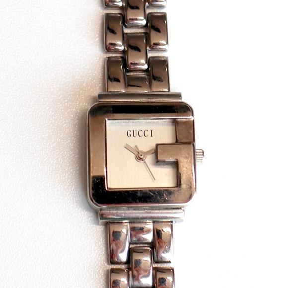 Gucci ladies quartz wrist watch - Picture 1 of 11